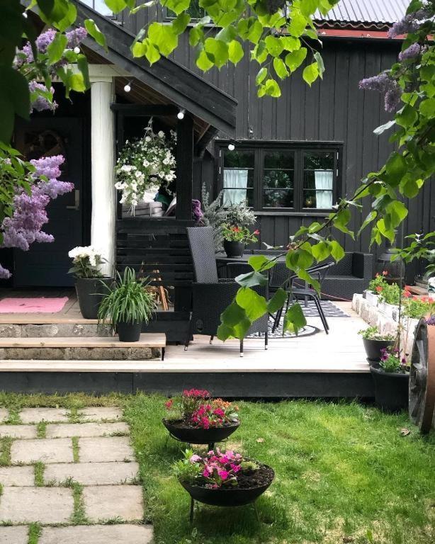 Casa Steinbekken, Rom Inkl Morgenkaffe For Par Og Kvinner Med Felles Toalett Privatunterkunft Eidsvoll